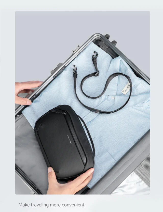 Crossbody Mark Ryden Quest