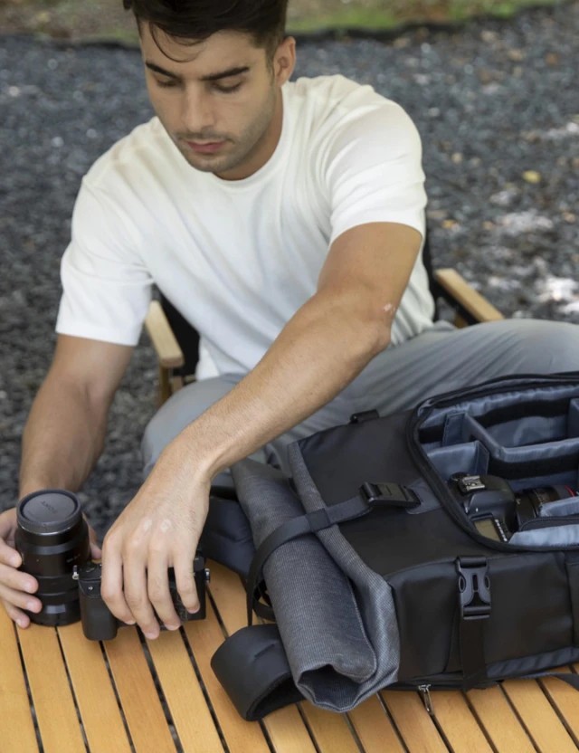 Camera Backpack Mark Ryden Aspect