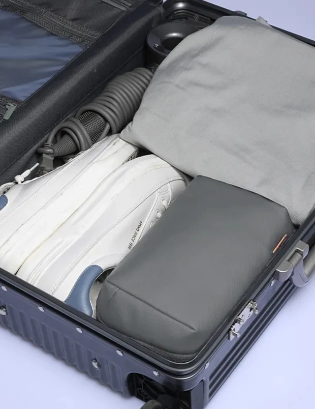 Toiletry Bag Mark Ryden Maro Grey