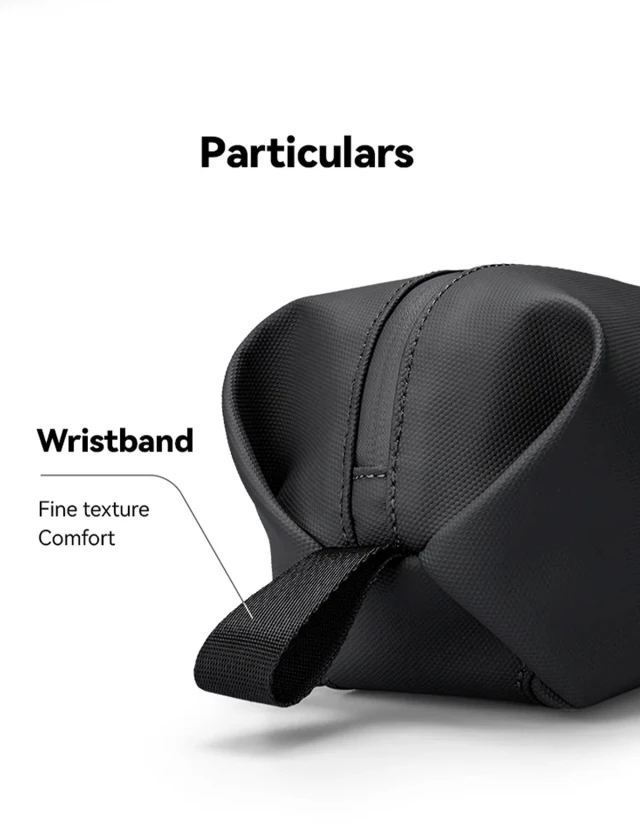 Wristband detail Mark Ryden Dexo MR35 — textile wrist loop detail