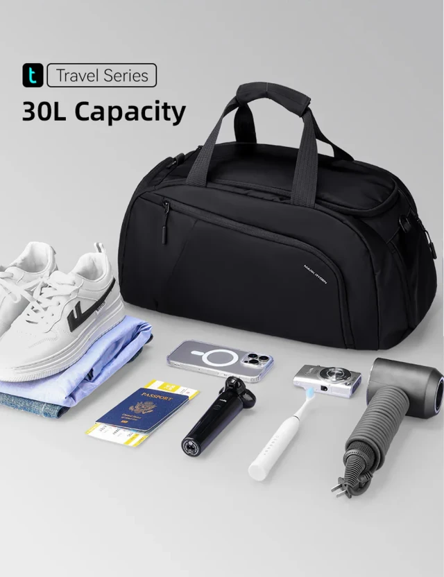 Gym/Travel Bag Mark Ryden Motion