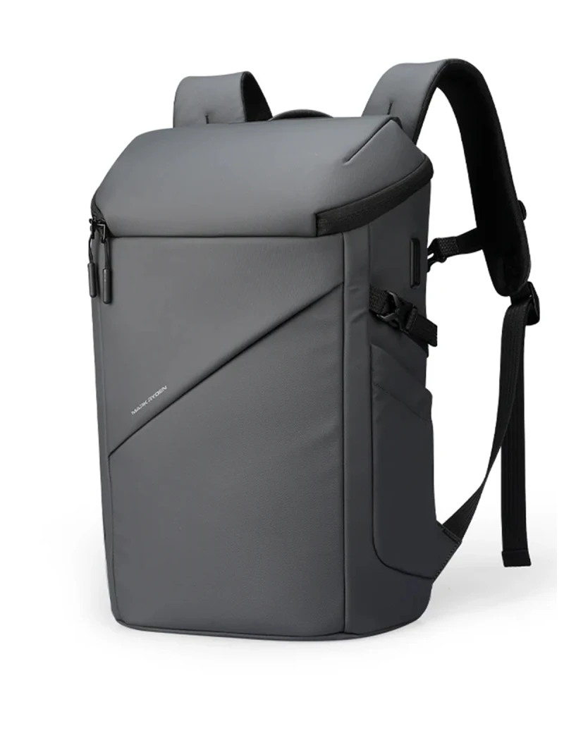 All day Backpack Mark Ryden Volen