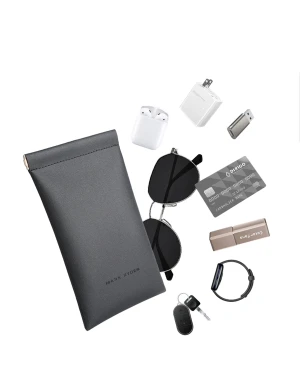 Toiletry Bag Slot Black