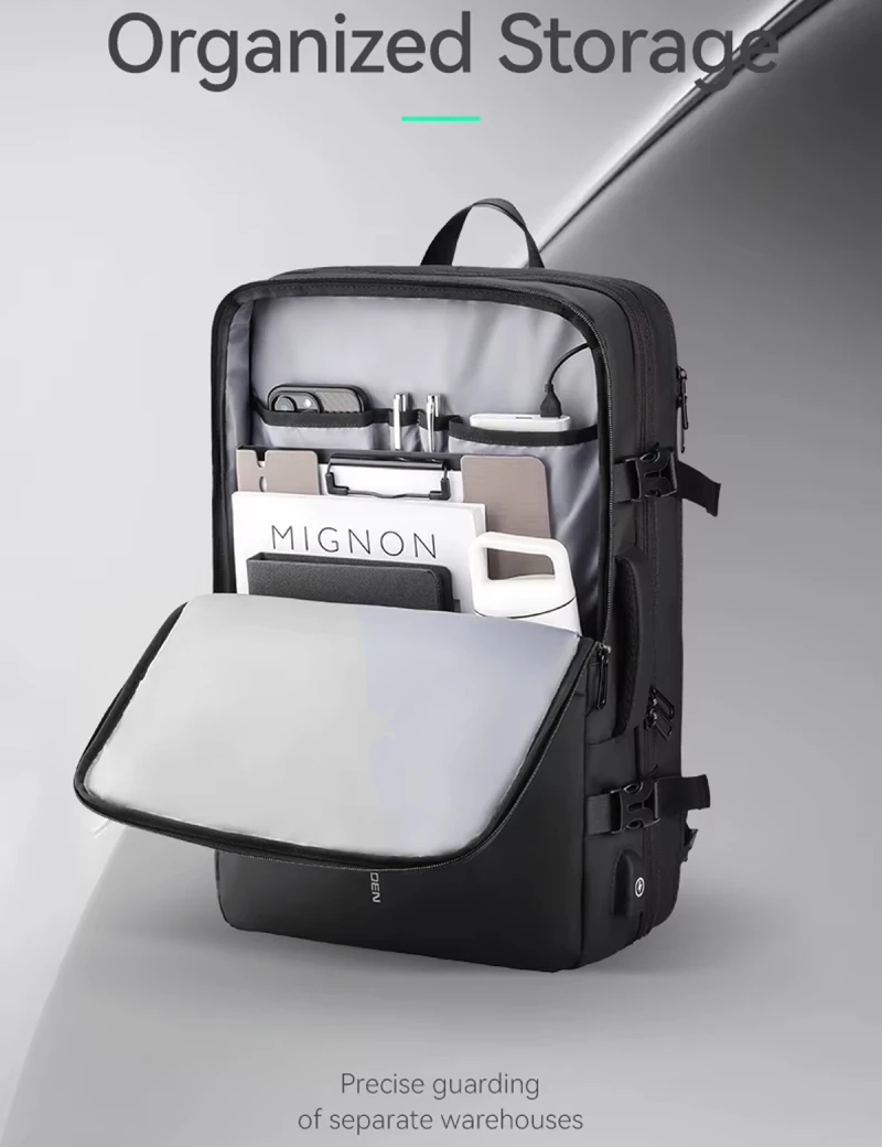 Backpack Mark Ryden King Vacuum Black