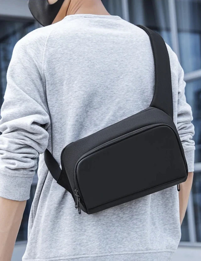 Crossbody Mark Ryden Mini Cubic