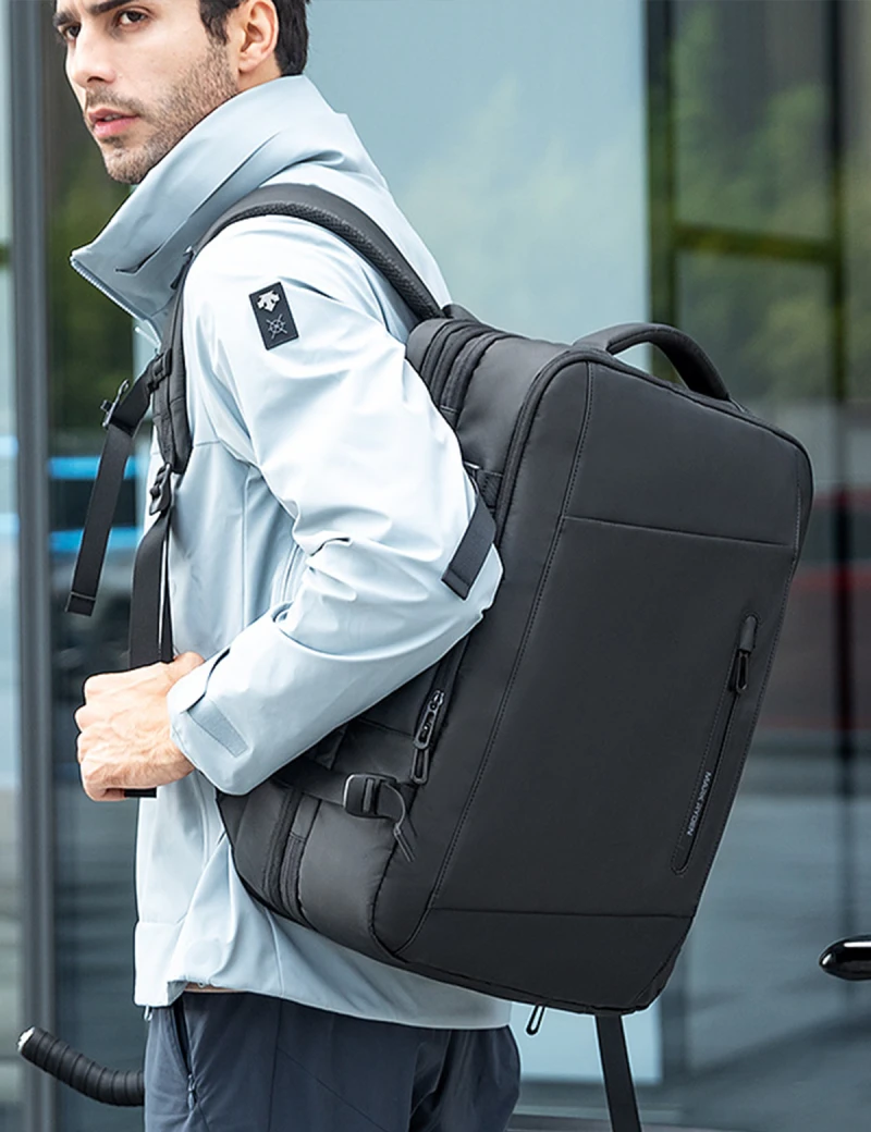 All Day Backpack Mark Ryden Infinity 17,3" Black