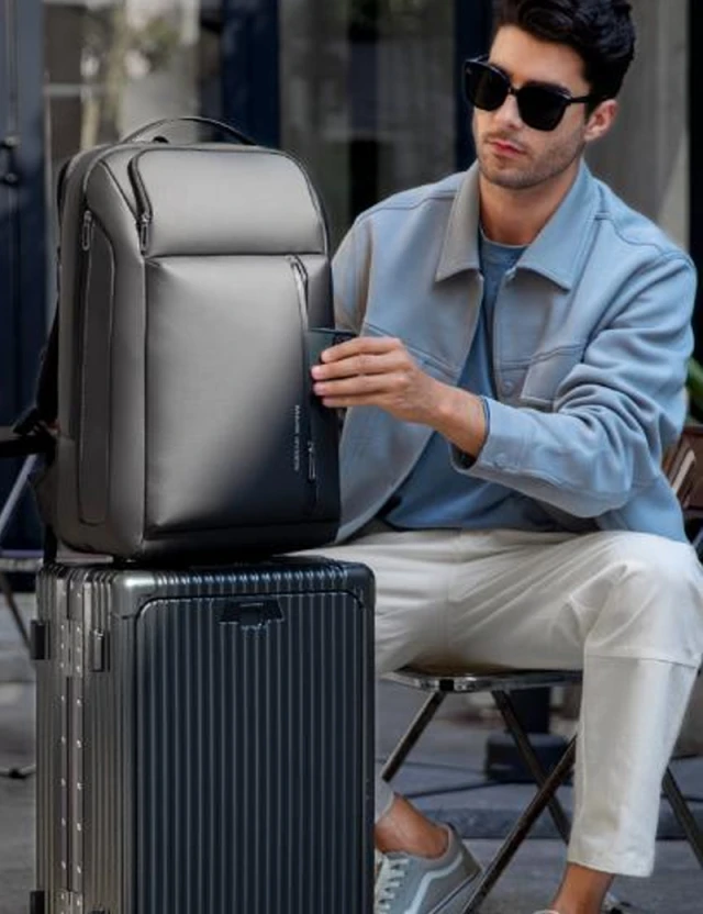 Backpack Mark Ryden Logan